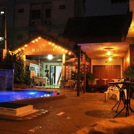 Hotel Md House Chiang Mai Esterno foto