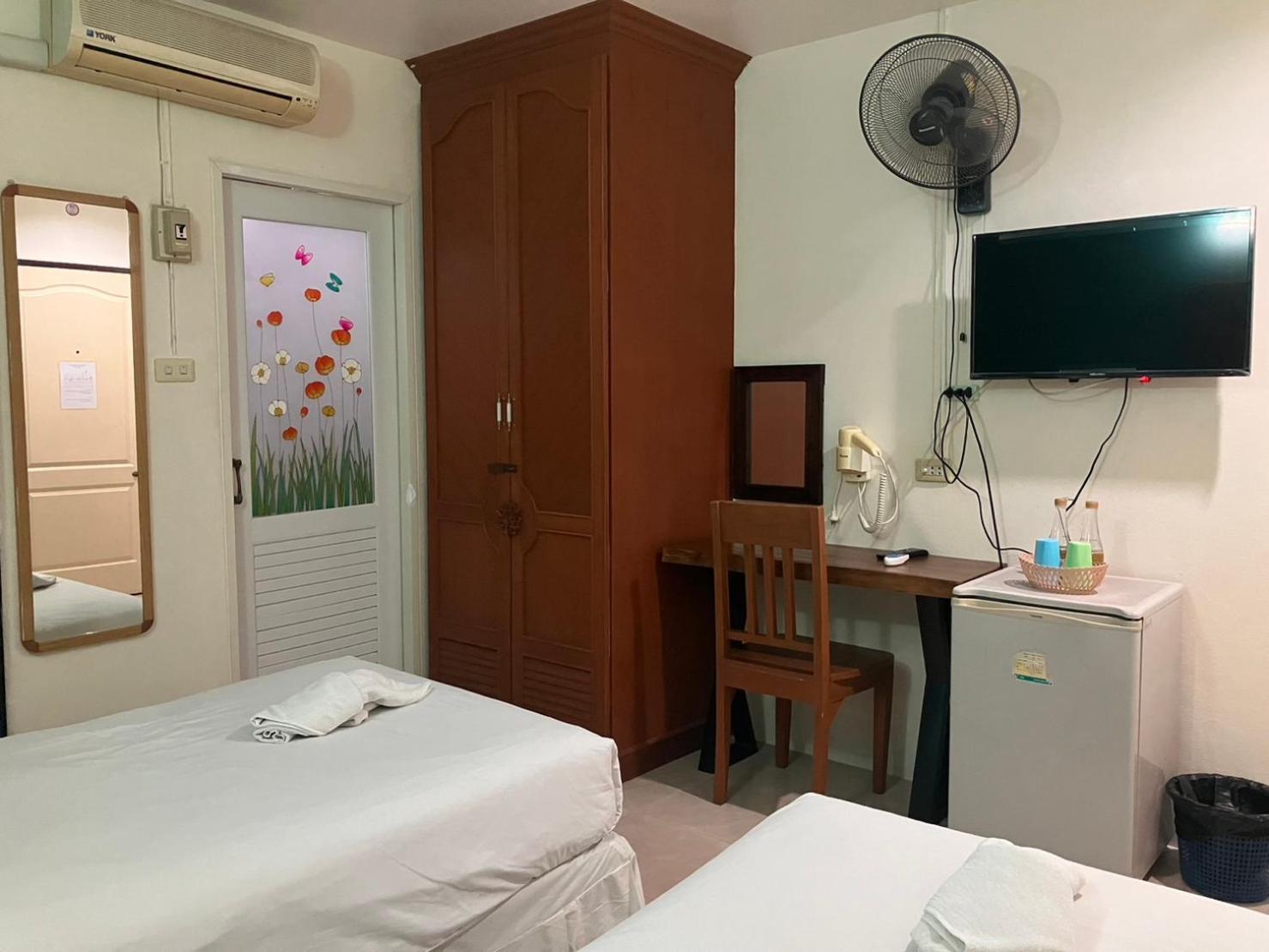 Hotel Md House Chiang Mai Esterno foto