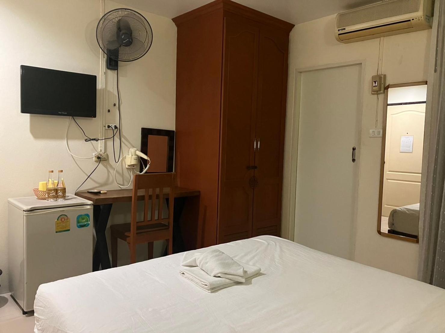 Hotel Md House Chiang Mai Esterno foto