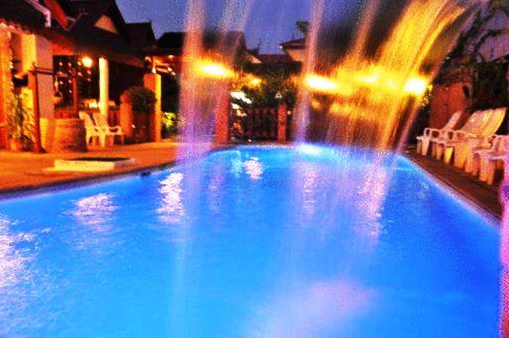 Hotel Md House Chiang Mai Esterno foto