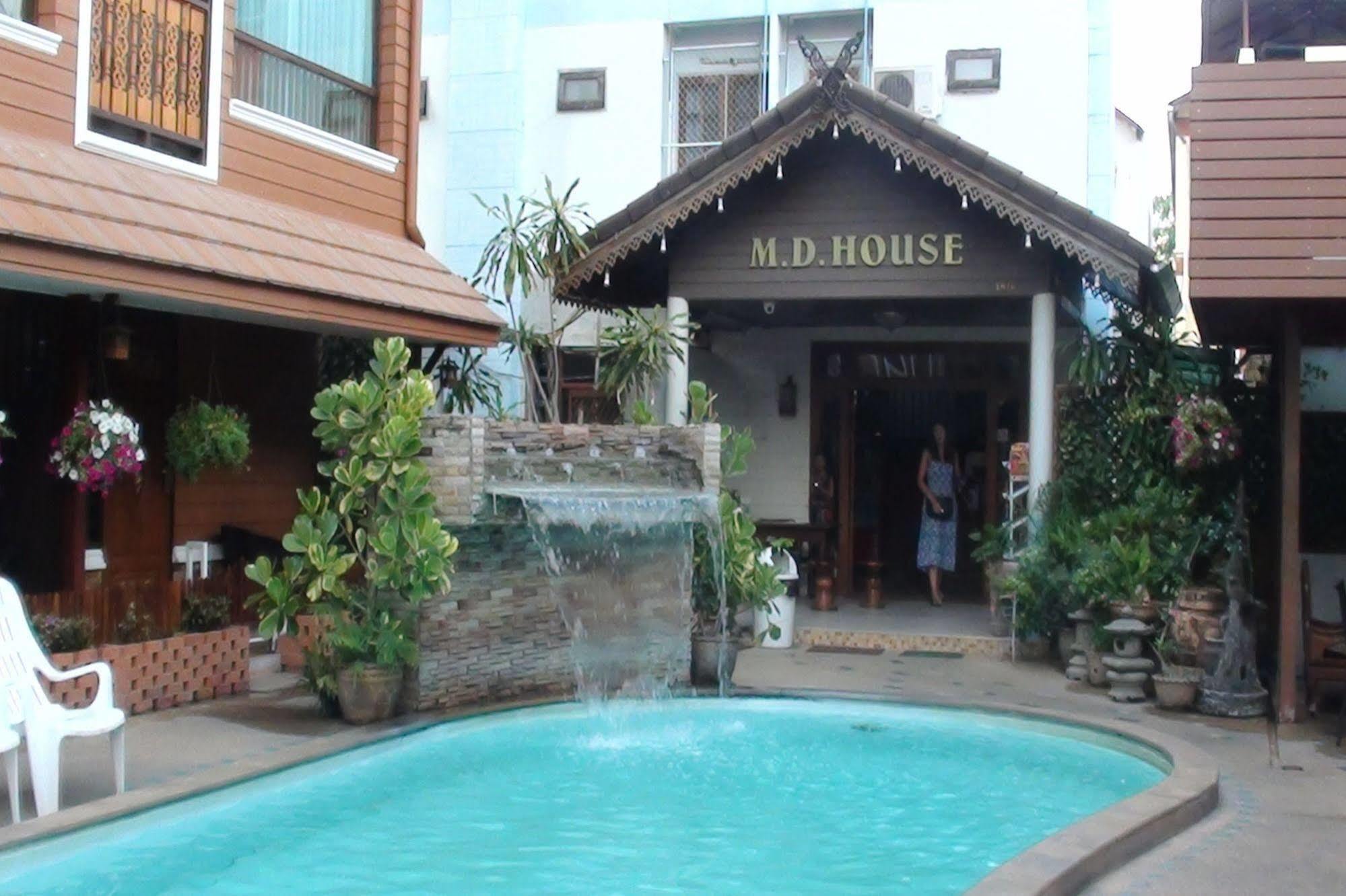Hotel Md House Chiang Mai Esterno foto